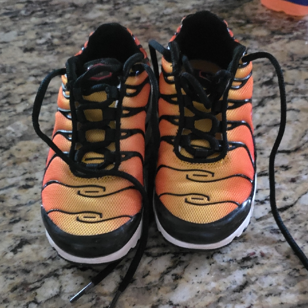 Nike Kids Vibrant Orange and Black Sneakers